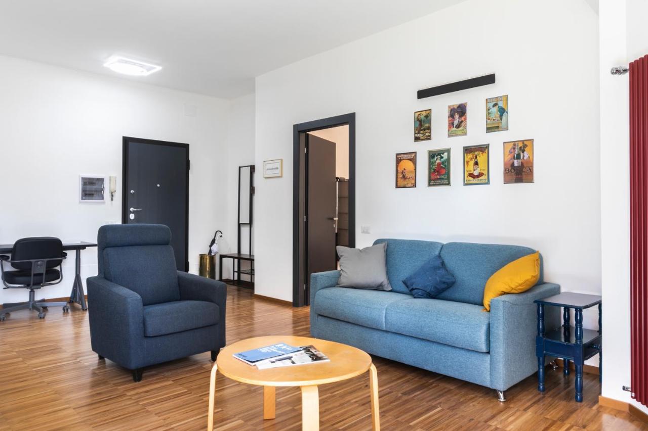 Cozy Flat 2 Bedrooms 2 Bathrooms With Balcony * Rom