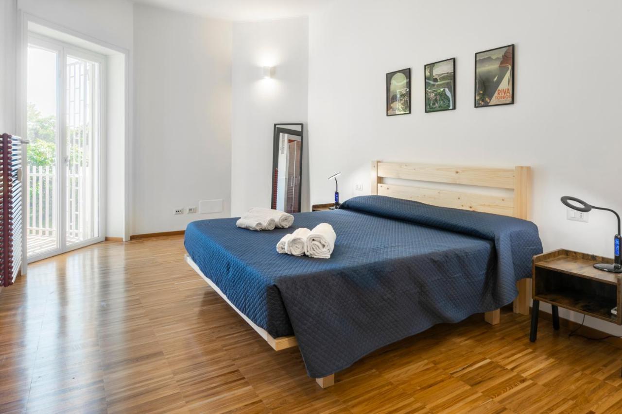 Apartment Cozy Flat 2 Bedrooms 2 Bathrooms With Balcony Rom